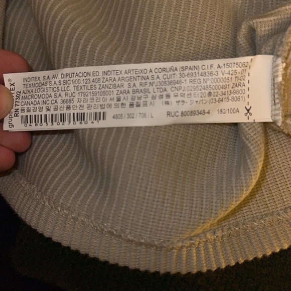 Light Weight Ribbed Sweater. - Picture 3 of 5